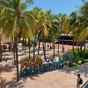 Meet your Posher, Angel